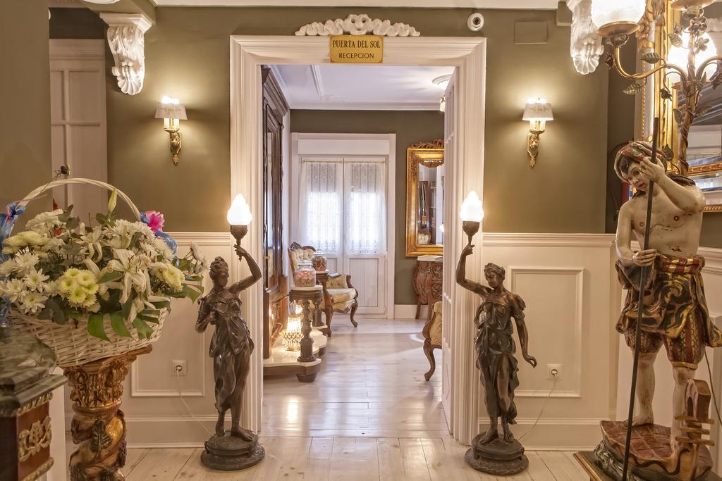 Hostal Boutique Puerta Del Sol Torrelavega Ngoại thất bức ảnh