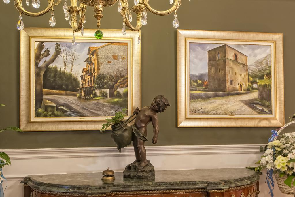 Hostal Boutique Puerta Del Sol Torrelavega Ngoại thất bức ảnh