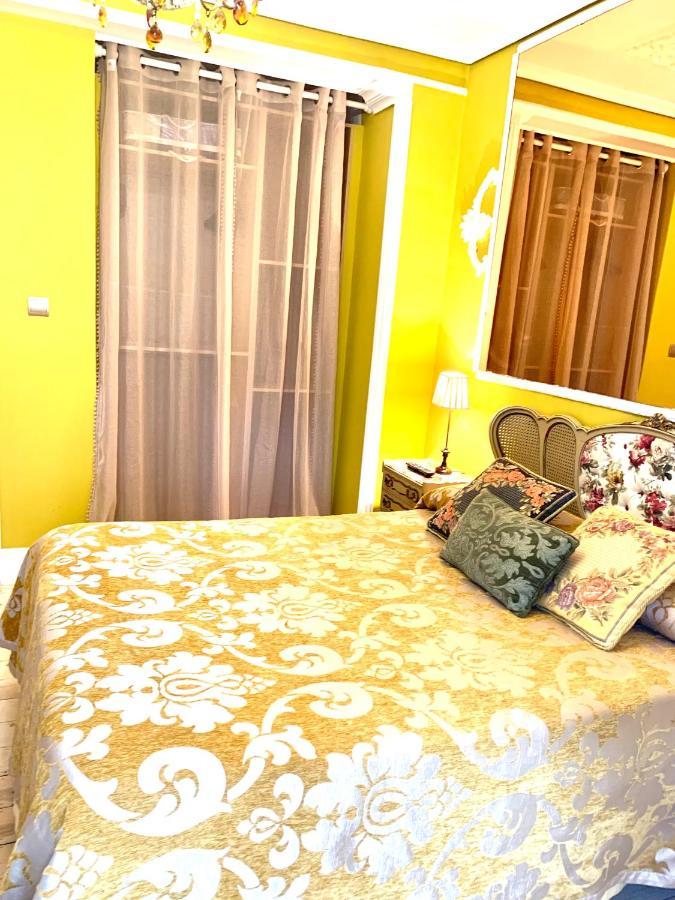 Hostal Boutique Puerta Del Sol Torrelavega Ngoại thất bức ảnh