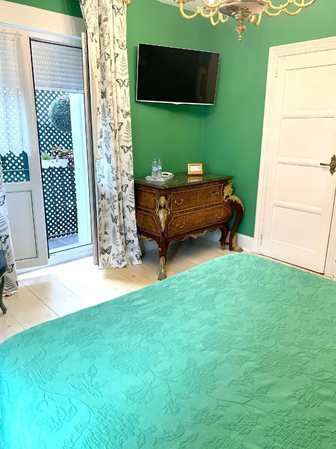 Hostal Boutique Puerta Del Sol Torrelavega Ngoại thất bức ảnh