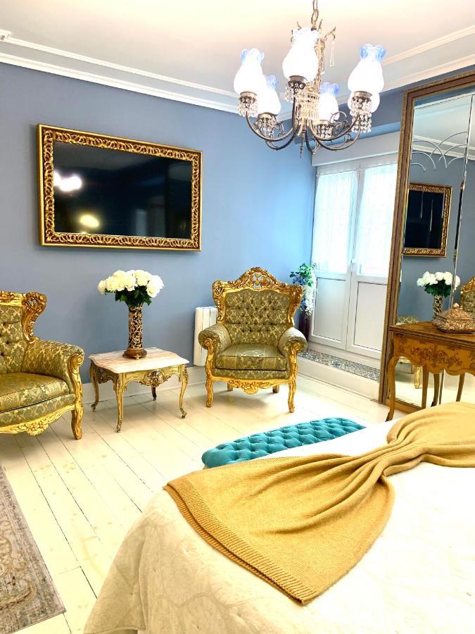 Hostal Boutique Puerta Del Sol Torrelavega Ngoại thất bức ảnh