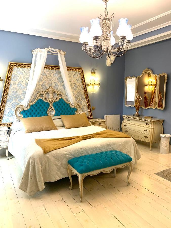Hostal Boutique Puerta Del Sol Torrelavega Ngoại thất bức ảnh